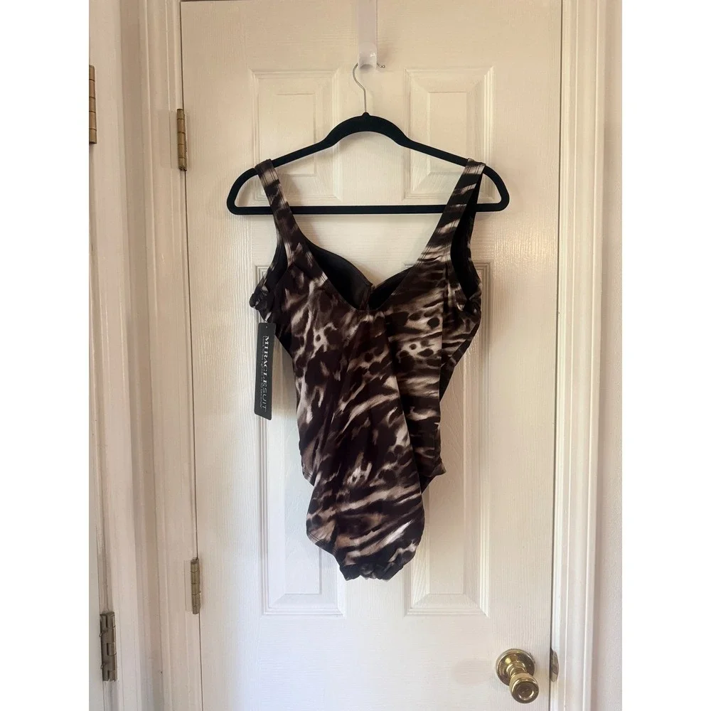 Miraclesuit Tempest‎ Escape Tummy Control One Piece Swimsuit Black Brown 16 NEW